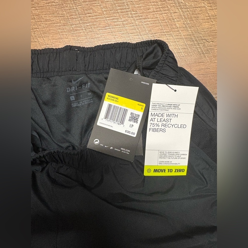NWT Nike Tempo Dri-Fit Brief Lines Running Shorts Size Small - Picture 3 of 5